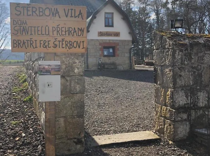 Sterbova 3* Bílá Třemešná